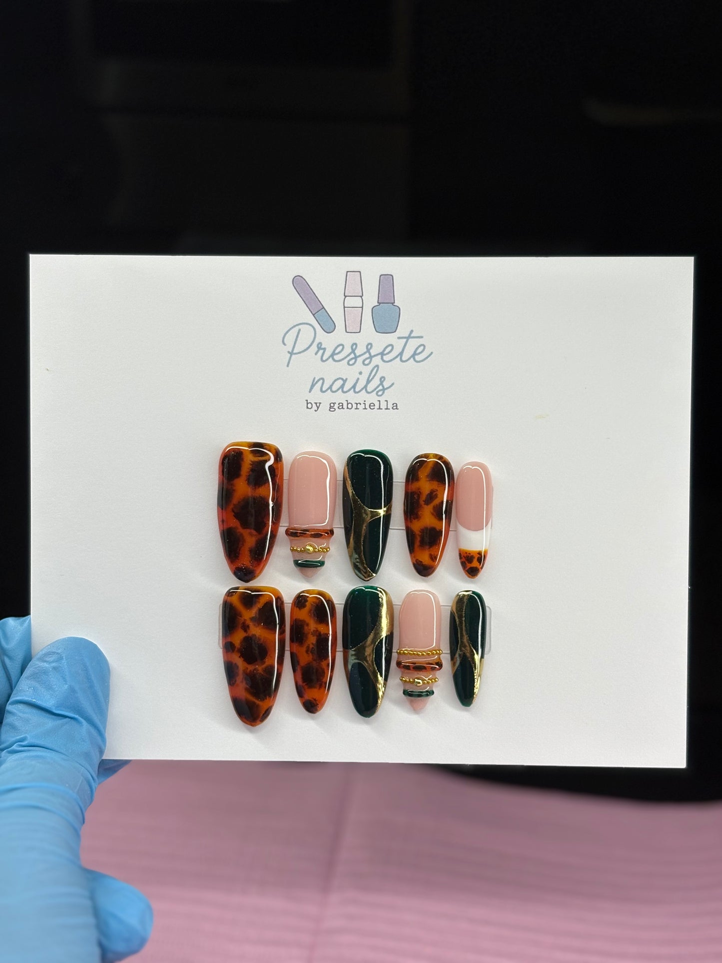 Tortoise shell with accents