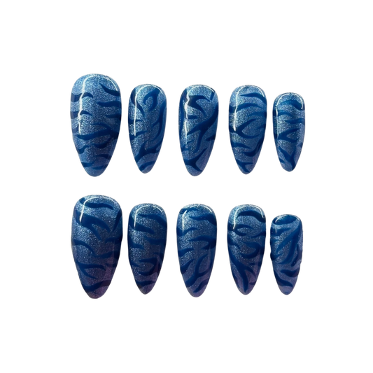 Tiger stripe cat eye