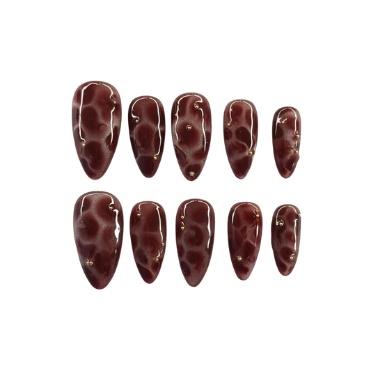 Giraffe with gold accents